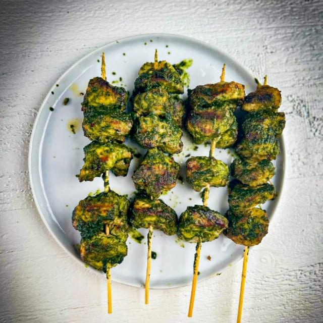 Haryali Kebab (8 Pcs).