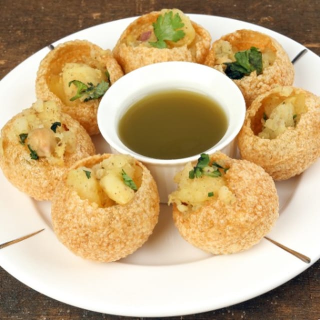 Paani Puri -10pcs (5pm-8pm).
