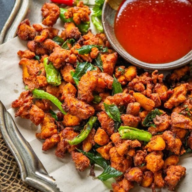 Chicken Pakora Street Style.